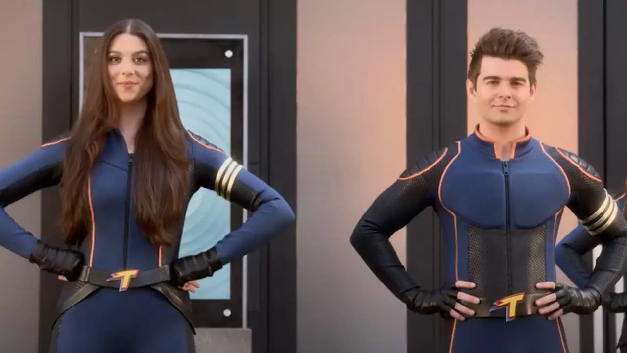 The Thundermans Return Backdrop