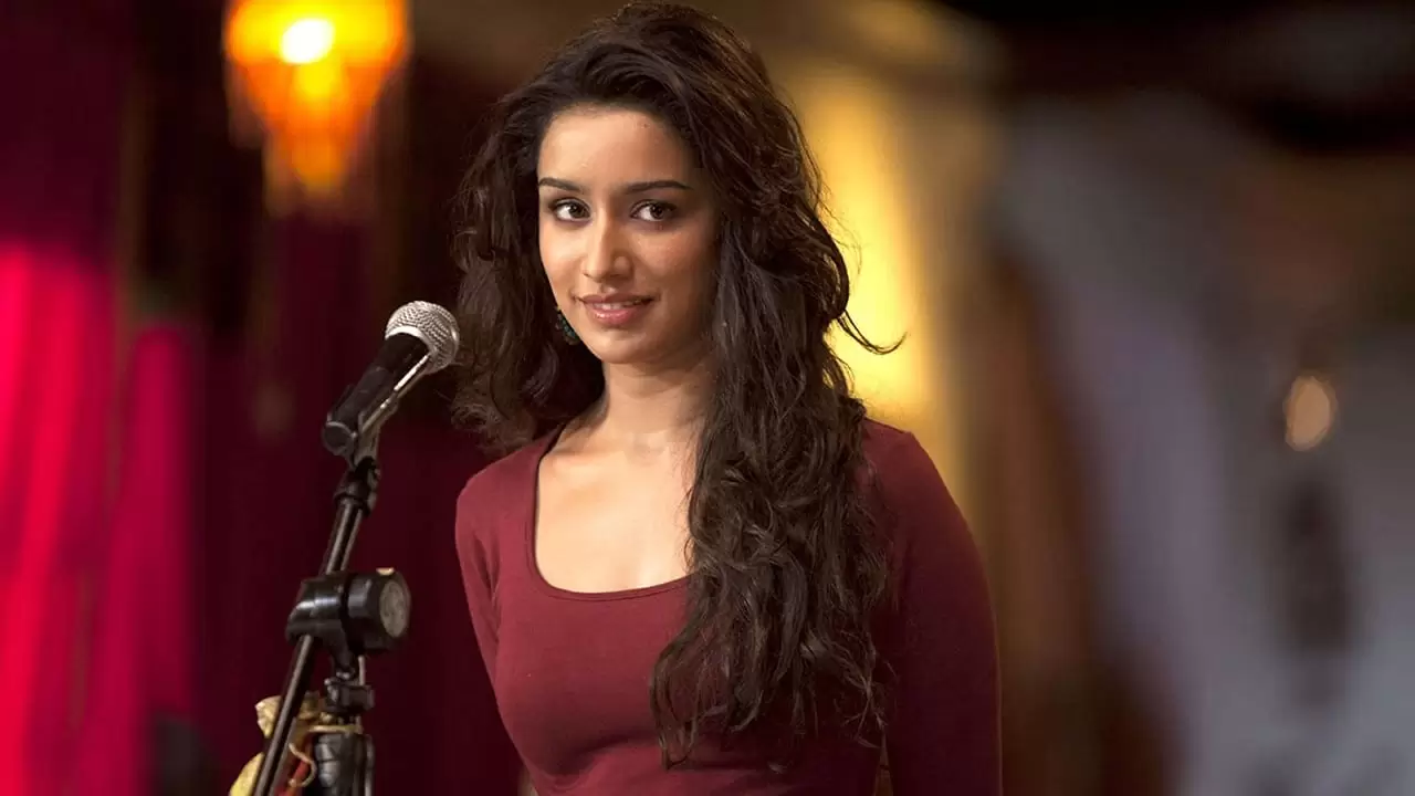 Aashiqui 2 Backdrop