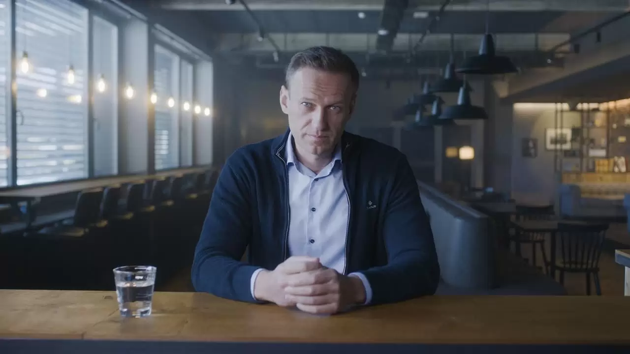 Navalny Backdrop