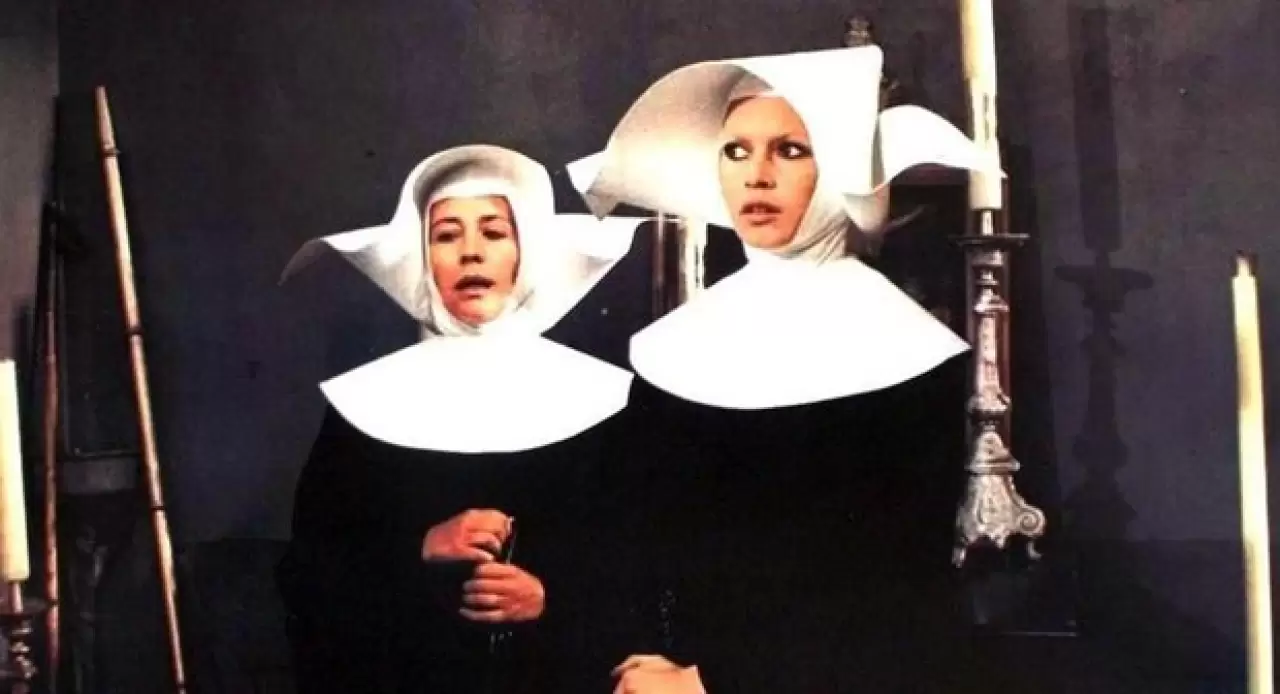 The Novices Backdrop